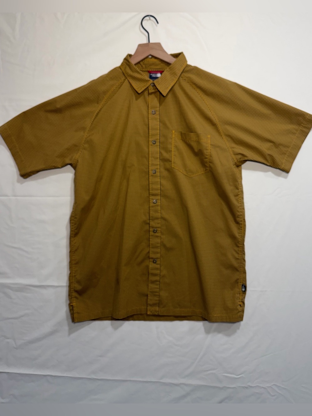 The North Face Vintage Short Sleeve Snap Button Up Shirt A4H5 Medium